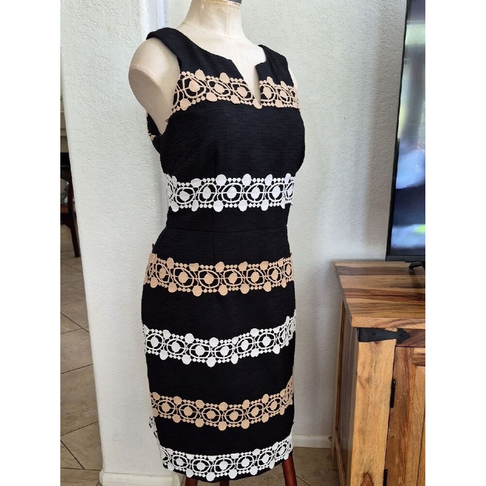 Katherine Kelly, Black Dress with Embroidery Tan & White Accents Sz 12